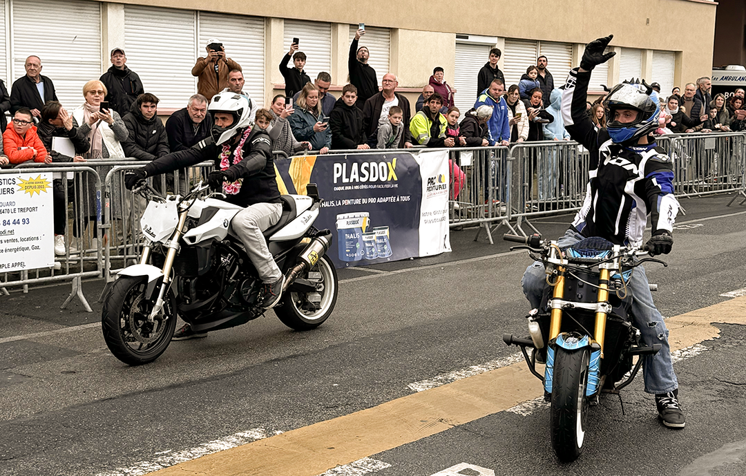 Show moto